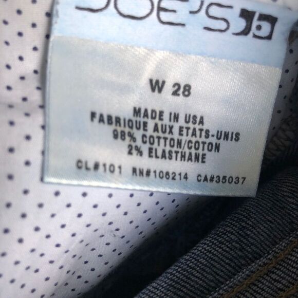 Joe's Jeans Honey Crop in Aimee Jeans - Picture 5 of 8